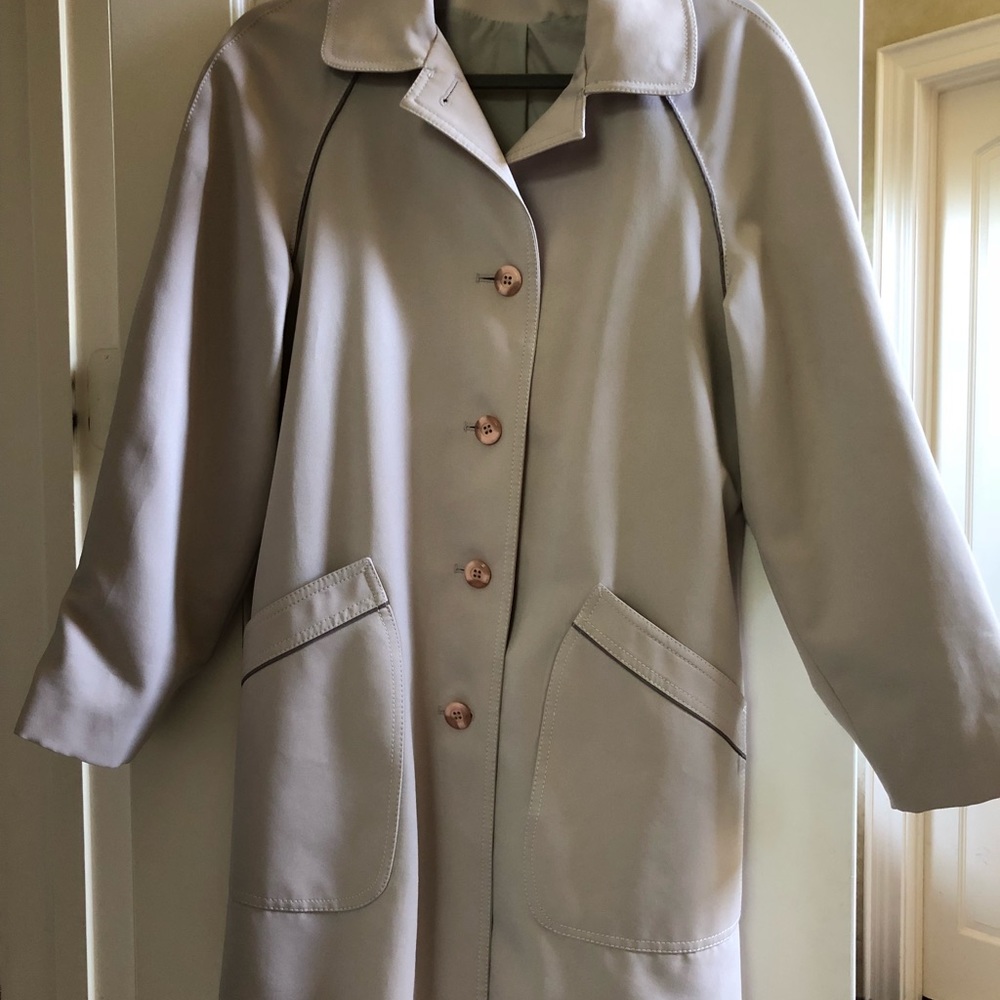 Forecaster Lightweight Coat/ Raincoat